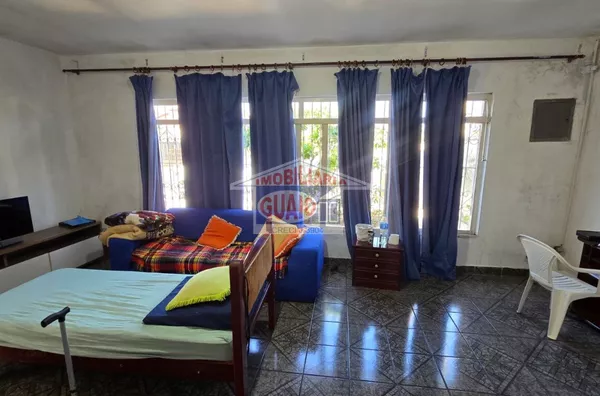 Casa à venda, com 2 dormitórios + Edícula por R$ 400.000,00 no Parque Maria Helena, Suzano