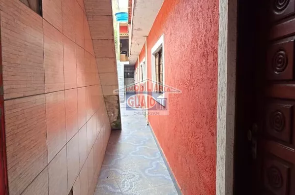 Casa para Locação com 3 dorms (1 suíte) + Edícula por R$ 3.500,00,00/mês na Cidade Edson, Suzano