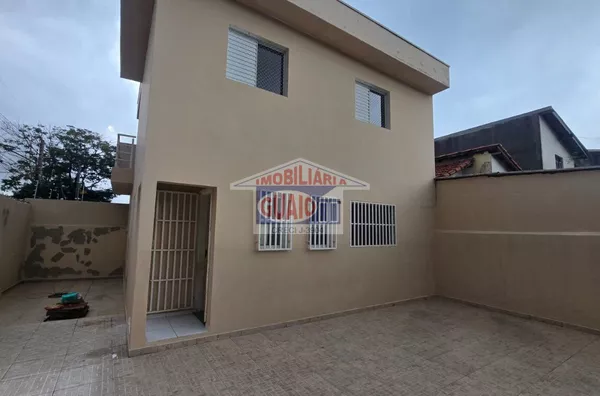 Sobrado para Venda com 3 dormitórios por R$ 440.000,00, na Vila Amorim, Suzano