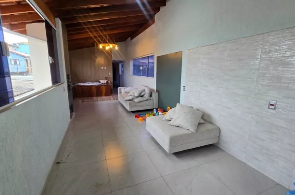 Sobrado para venda com 3 dorms (1 suíte), Área Gourmet e Jacuzzi, por R$ 630.000,00,  Jardim Casa Branca, Suzano - Foto 2