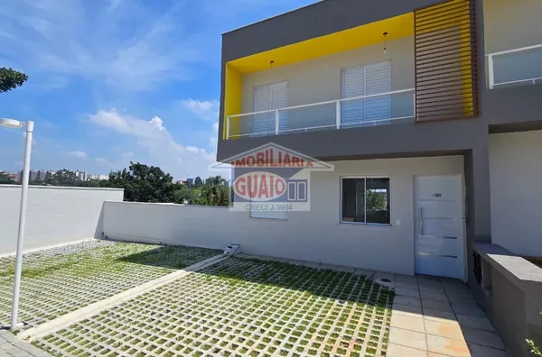 Sobrado para venda com 3 suítes por R$ 780.000,00, Villa dos Jatobás, Parque Santa Rosa, Suzano