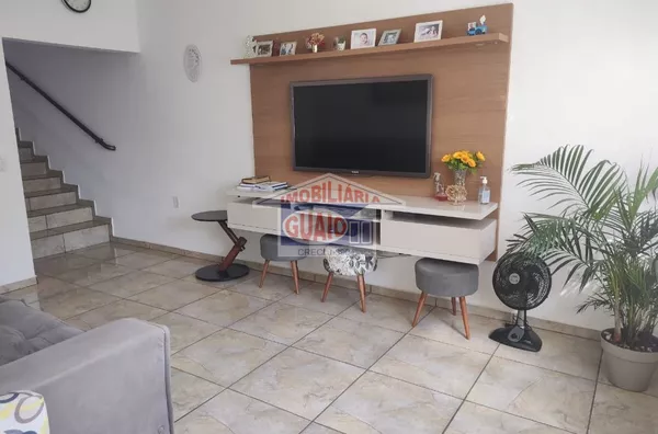 Sobrado com 5 dormitórios (1 suíte) à venda, 223 m² por R$ 980.000 - Vila Bela Vista - Suzano/SP - Foto 2