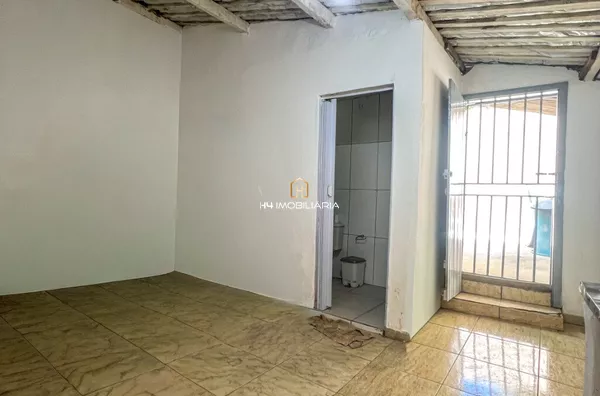 Vendo casa 3/4 localizada no  Bairro Santo Antonio - Coaraci/BA - Foto 4