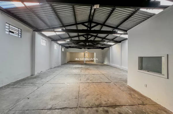 Alugo Ponto Comercial com 300m², localizado no Bairro Nova Itabuna  -  Itabuna/BA - Foto 1