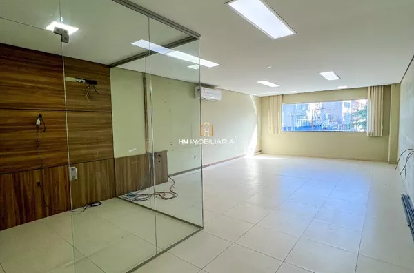 Sala comercial disponível para locação  na  Praça Adami, Centro -Itabuna/BA - Foto 2