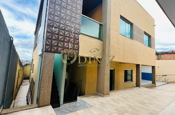 Duas Lindas Casas para venda,  Ideal para família que quer morar junto - Betim-MG - Foto 2