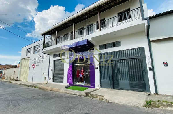 Sobrado para venda 3 quarto(s),  Jardim Das Alterosas - 2ª Seção, Betim - Foto 1