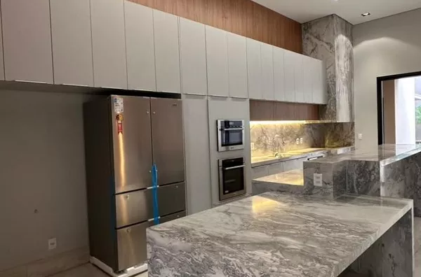 Casa para venda, 5 quarto(s),  Condomínio Villa Jardim, Cuiabá