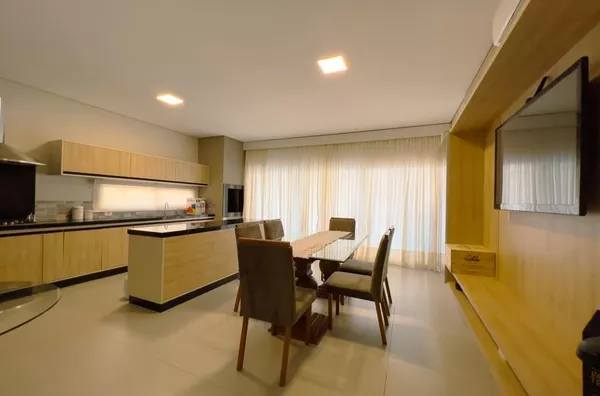 Casa Térrea com 3 Suítes, Gourmet e Piscina no Florais dos Lagos – Cuiabá/MT