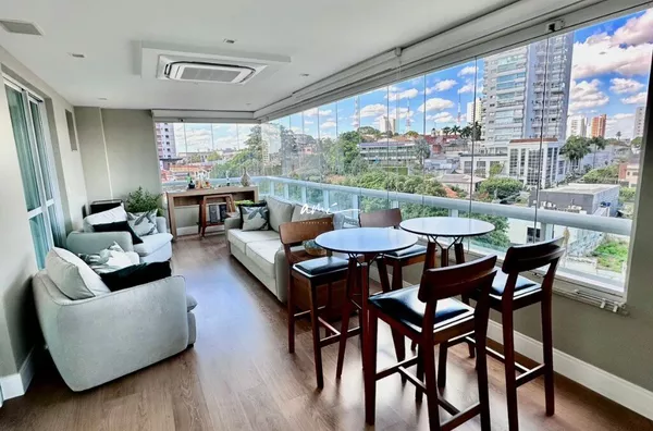 Apartamento de 226 m², com 4 suítes, escritório e sol da manhã à venda no Ed. Supéria – Cuiabá/MT