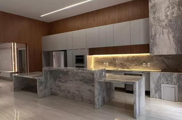 Casa para venda, 5 quarto(s),  Condomínio Villa Jardim, Cuiabá