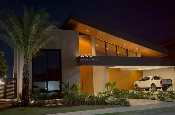 Casa Térrea 447 m² com Piscina Automatizada e Sistema de Automação Completa no Supremo Itália – Cuiabá/MT