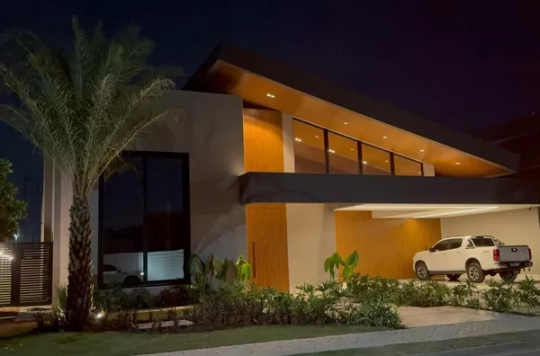 Casa Térrea 447 m² com Piscina Automatizada e Sistema de Automação Completa no Supremo Itália – Cuiabá/MT