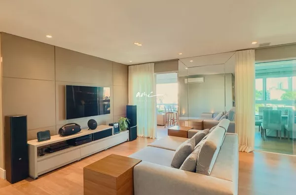 Apartamento de 226 m², com 4 suítes, escritório e sol da manhã à venda no Ed. Supéria – Cuiabá/MT