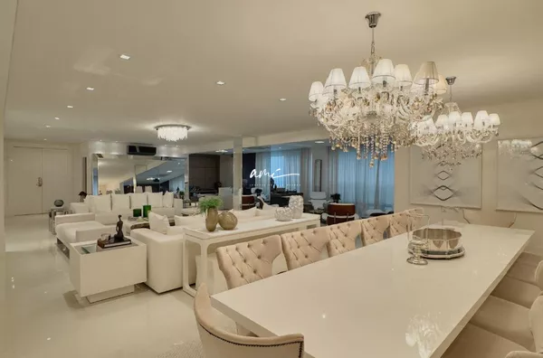 Apartamento de 441 m² com 5 suítes, elevador privativo e conceito de casa suspensa à venda no Edifício Forest Hill – Cuiabá/MT