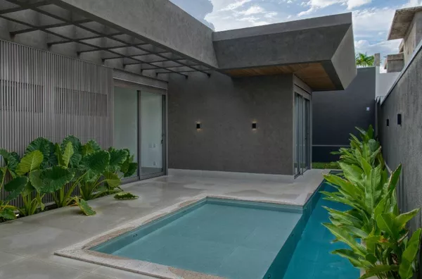 Casa térrea de 329 m² com automação Alexa, piscina aquecida e 3 suítes à venda – Cuiabá/MT