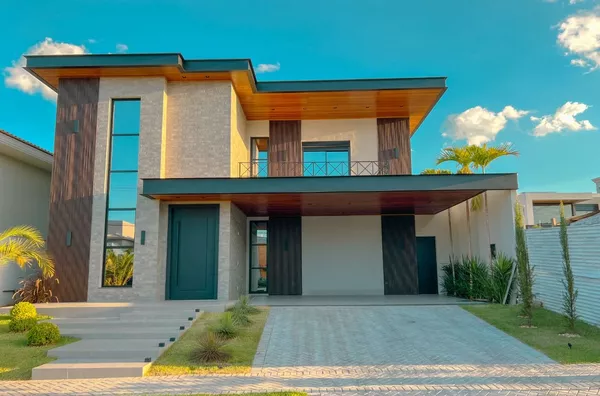 Sobrado Neoclássico com 2 Suítes Master, Gourmet e Rooftop no Florais Itália – Cuiabá/MT
