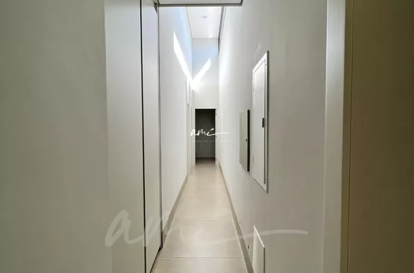 Casa Térrea 281 m² com Automação e Energia Solar no Florais dos Lagos – Cuiabá/MT