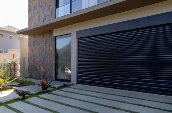 Casa com 3 Suítes, Escritório e Vista para a Mata em Condomínio de Alto Padrão – Cuiabá/MT