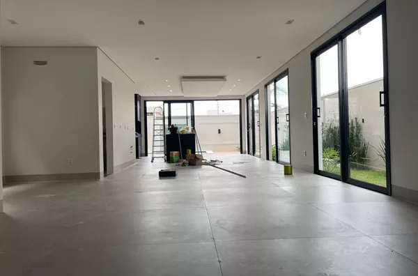 Casa com 3 dormitórios à venda, 274 m² por R$ 2.500.000,00 - Florais Do Parque - Cuiabá/MT
