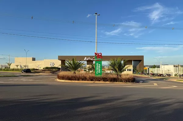 Terreno à venda no FLORAIS SAFIRA | 300m² | Frente para o Bosque | Parte plana do condomínio! - Foto 8