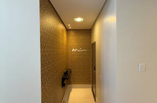 Sobrado de 403 m², com 4 dormitórios, piscina aquecida e living com pé-direito duplo à venda no Condomínio Florais Cuiabá – Cuiabá/MT - Foto 9