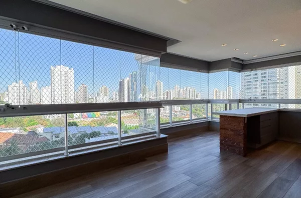 Apartamento de 209 m² com 4 dormitórios e móveis planejados à venda no Edifício Arthé – Cuiabá/MT