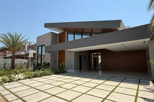 Casa Térrea 447 m² com Piscina Automatizada e Sistema de Automação Completa no Supremo Itália – Cuiabá/MT