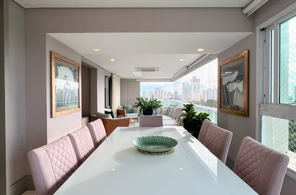 Apartamento de 226 m² com 4 suítes, marcenaria Ornare e vista para o parque à venda no Ed. Superia – Cuiabá/MT