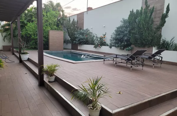 Sobrado de Alto Padrão com 4 Suítes, Elevador e Gourmet no Alphaville I – Cuiabá/MT