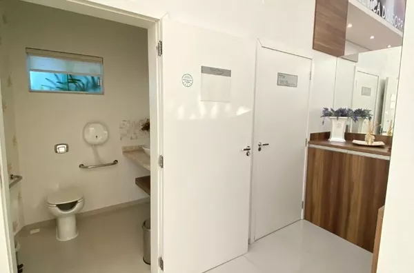 Imóvel Comercial e Residencial 700 m² com Piscina e Estrutura Versátil – Lucas do Rio Verde/MT