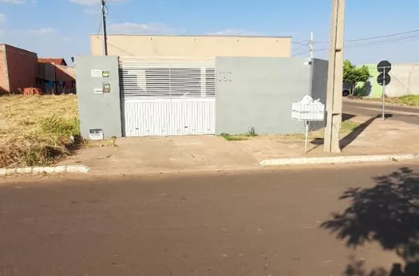 Casa para venda, 3 quarto(s),  Setor São Pedro, Mineiros - Foto 1