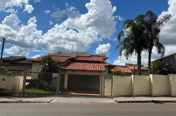 Casa com 3 quartos, Residencial Versailles, Mineiros-GO - Foto 1