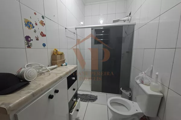 Casa 2 cômodos + banheiro, sem vaga - consumos individualizados - Foto 3