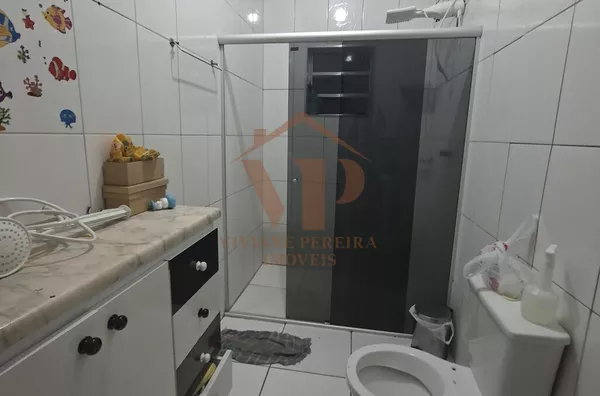 Casa 2 cômodos + banheiro, sem vaga - consumos individualizados - Foto 4