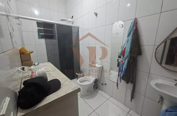Casa 2 cômodos + banheiro, sem vaga - consumos individualizados - Foto 2