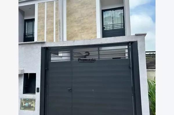 Casa geminada para venda,  Floresta, Joinville