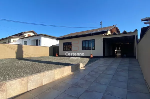 Frente garagem