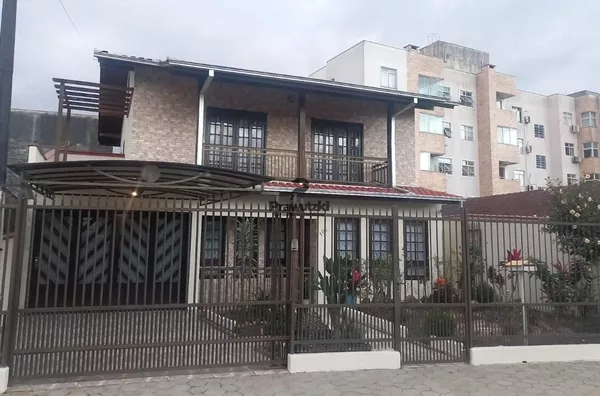Casa bairro Guanabara 