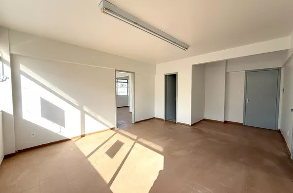 Salas Comerciais - Edifício Dois Irmãos