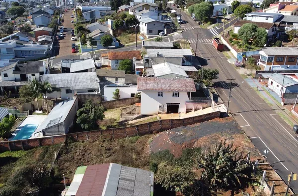Casa para Venda - Bairro Sambugaro
