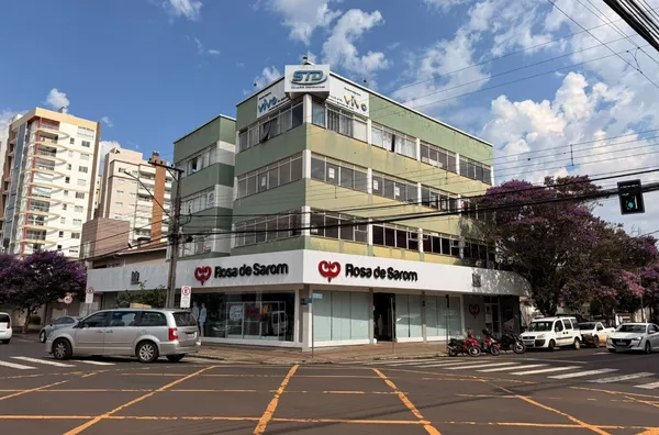 Sala Comercial 13 - ED. Dois Irmãos