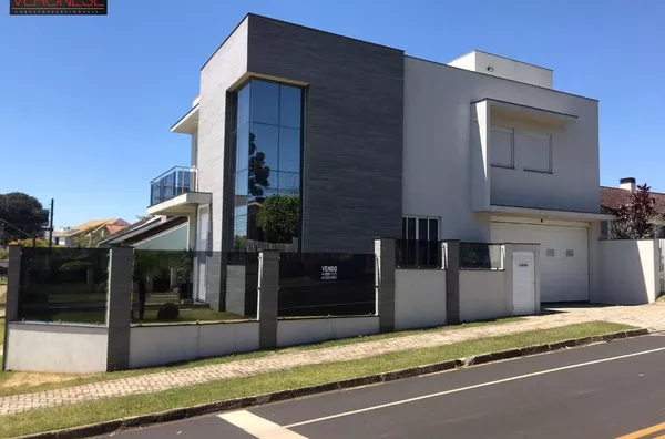 Casa Alto Padrão