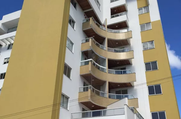 Apartamento Semi-mobiliado para Venda