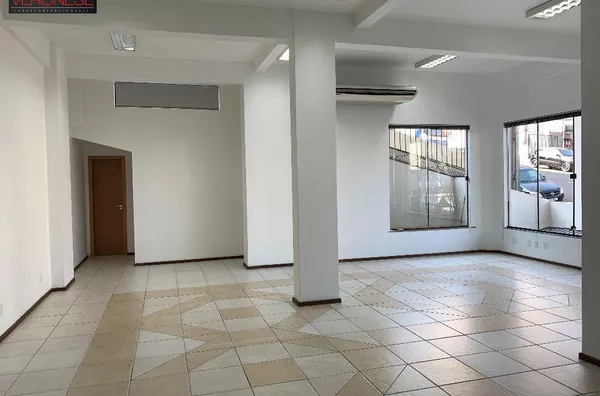 Sala Comercial Ed. Itacolomi