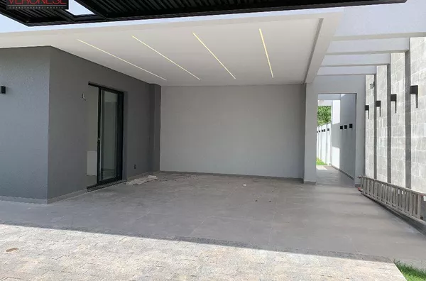 Casa Térrea para Venda - Parque das Torres
