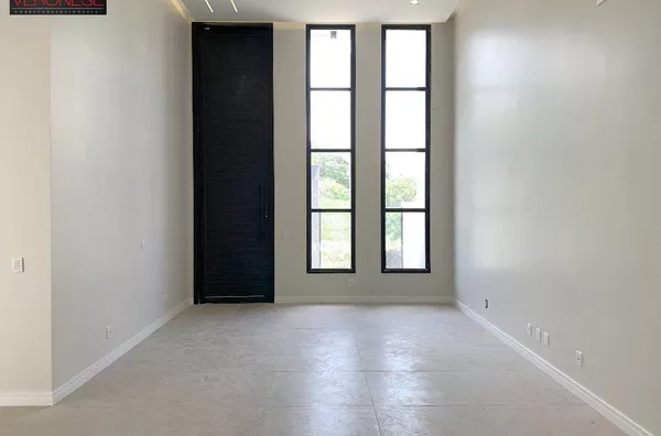 Casa Térrea para Venda - Parque das Torres