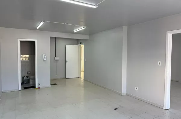 Sala 09 - ED. Gomes I