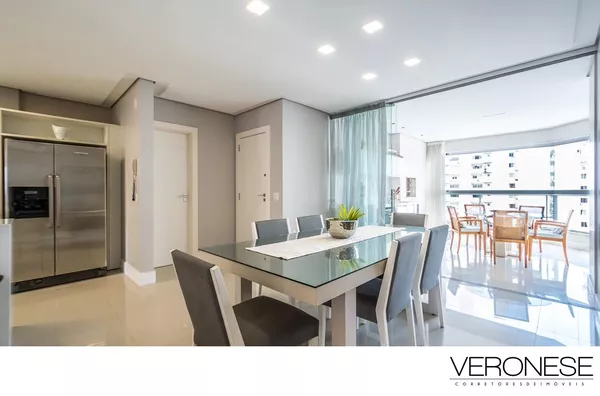 Apartamento Mobiliado para Venda