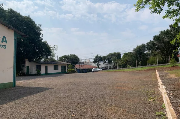 Terreno de Esquina, Rua Tamoio com Farrapos